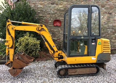 how to start a jcb mini digger|jcb 1.5 tonne mini digger.